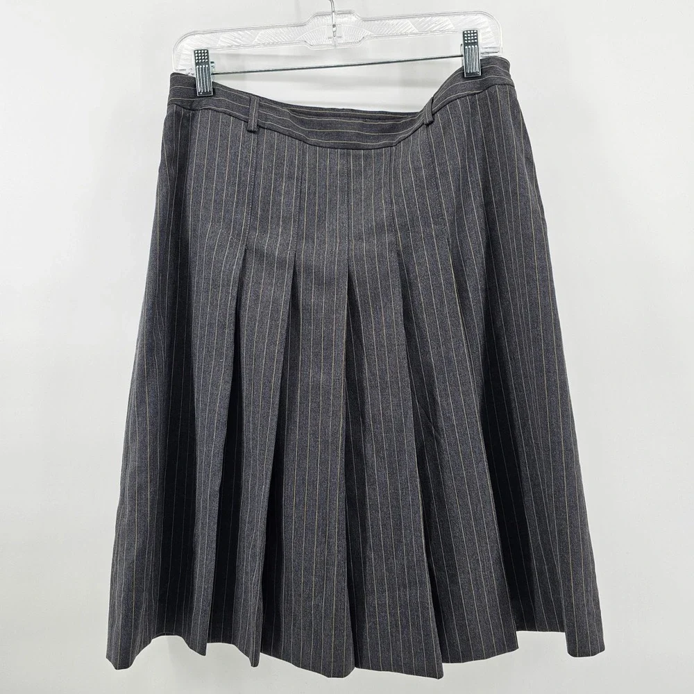 Theory Wool Skirt Suit Women 8 Grey Pinstripe Single Button Blazer Pleated Mini